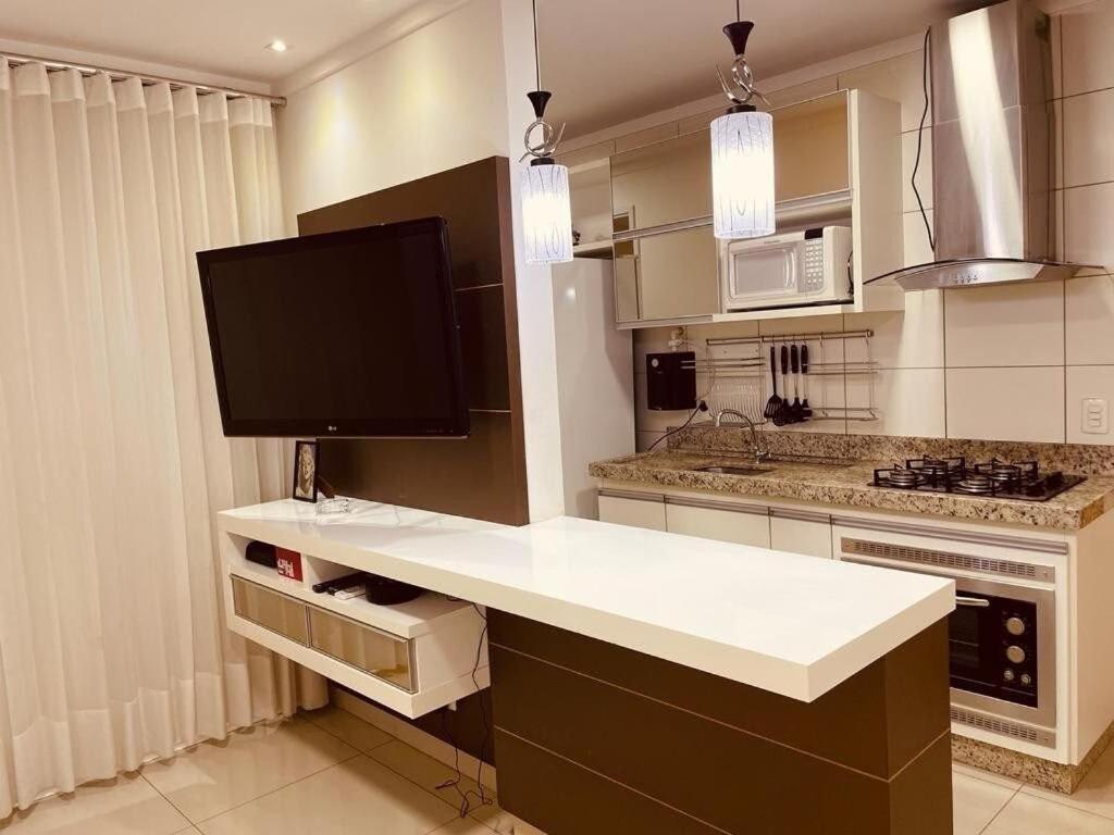 2 Qts.| 4 Hosp. | Ao Lado Do Goiania Shopping Apartment Exterior photo